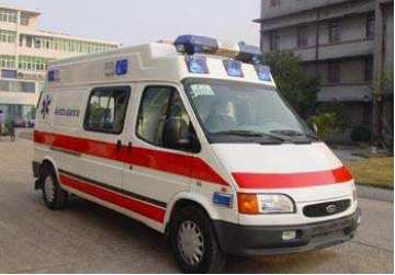 沿河救护车租赁